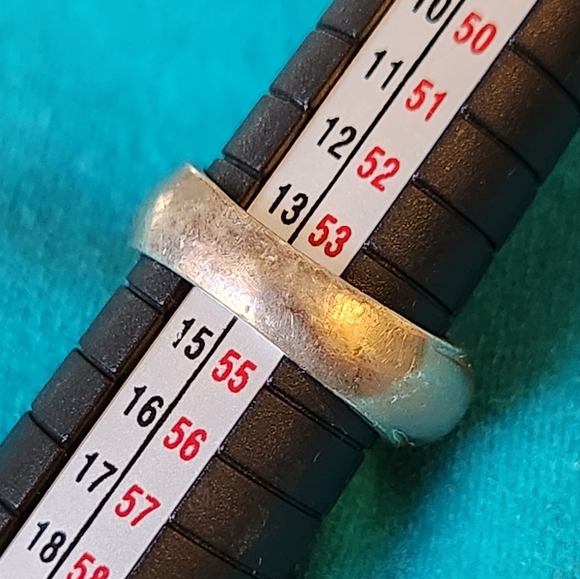 Rainbow Vintage Ring - Picture 5 of 5